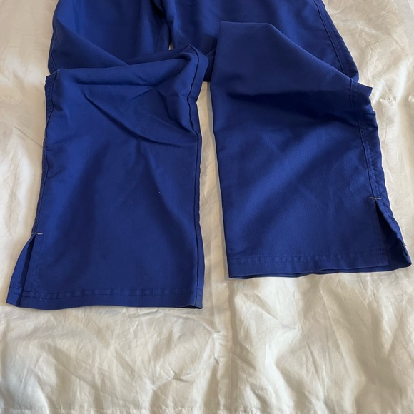 Figs size M. Thread for Threads. Gently worn and in great condition. - Picture 3 of 5